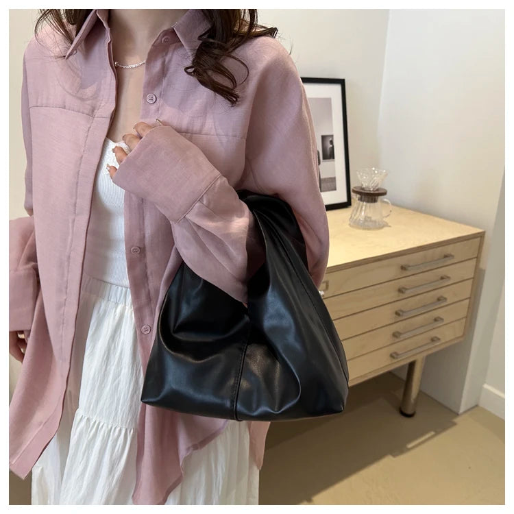 Elegant Folded Cloud Women's Handbag Trendy Minimalist PU Leather Tote Bag Soft Surface Magnetic Buckle Closure Casual Use