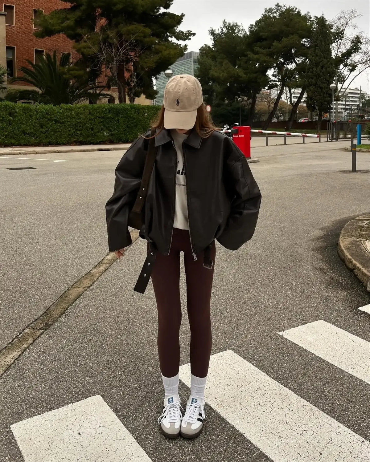 Casual Lapel Zipper Waist Belt Short Leather Jacket 2026 Women Loose Solid Pocket Pu Coat Autumn Lady Daily Highstreet Jackets