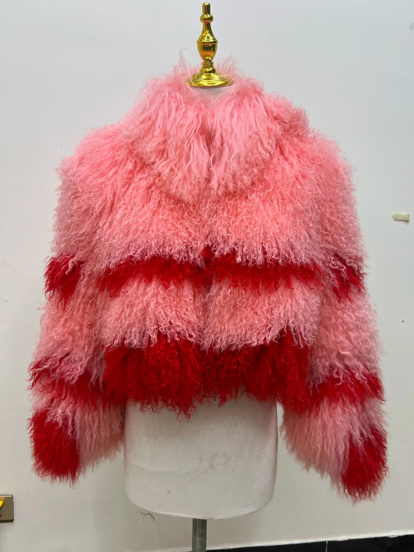 Aulande New Women Winter 100% Real Fur Mongolian Sheepskin Coats Short  40 CM Standing Coller Fashion High Quality Sheep Jacket