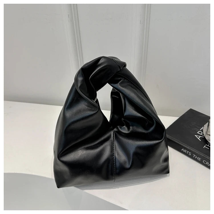 Elegant Folded Cloud Women's Handbag Trendy Minimalist PU Leather Tote Bag Soft Surface Magnetic Buckle Closure Casual Use