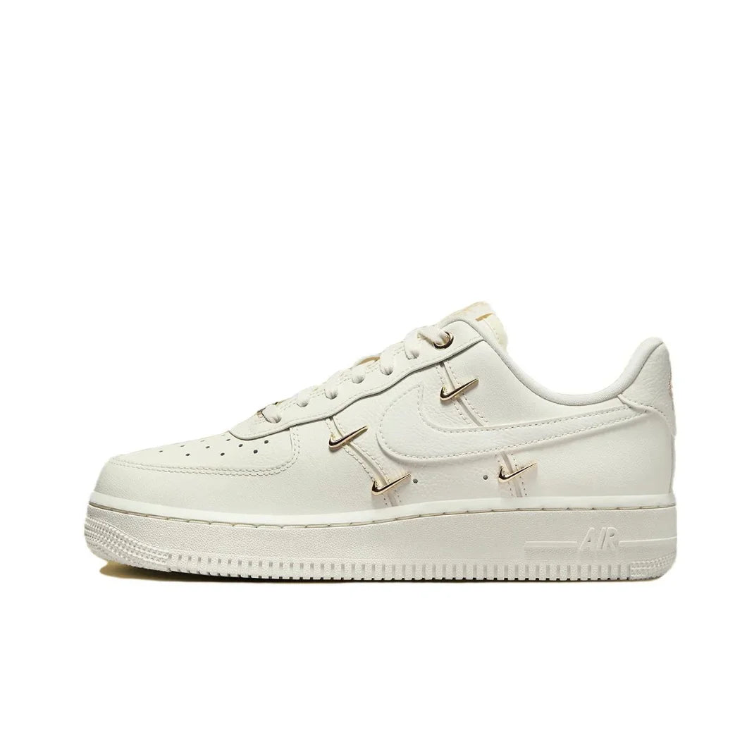 Nike Air Force 1 '07 Unisex Sneakers iconic Design & All-Day Comfort Casual Street Style HQ1977-001