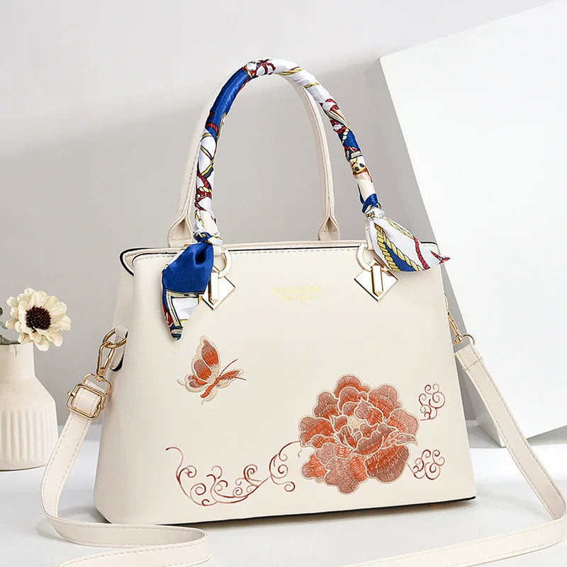 2024 New Women's Embroidered Handbag Versatile Fashion Trend Women's Crossbody Bag Exquisite Large Capacity Female Shoulder Bag