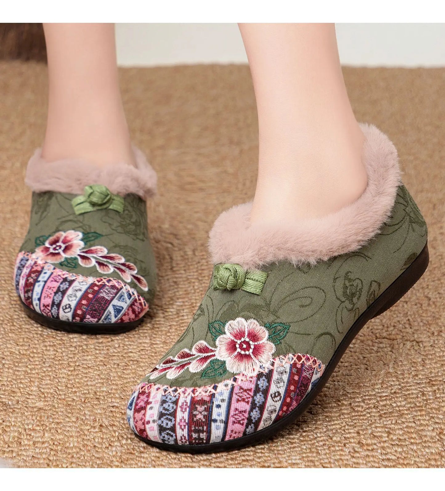 Fashion Women's Shoes Zapatillas De Mujer Cotton Shoes Woman Botines Embroidered Snow Boots Women Botas Winter Warm Short Boots