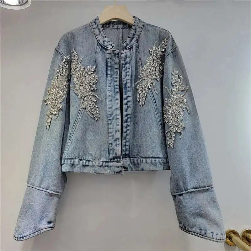 DEAT Women's Denim Coat Stand Collar Luxury Diamonds Shiny Female Buttonless Short Jackets 2026 Summer New Fashion 29A376