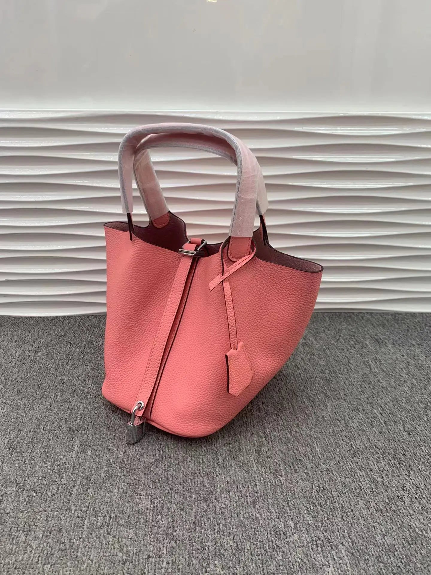 Fashion Classic Womens Bucket Bags Leather Lady Hand Bags High Quality Genuine Leather Luxury Ladies Top Handle Handbags