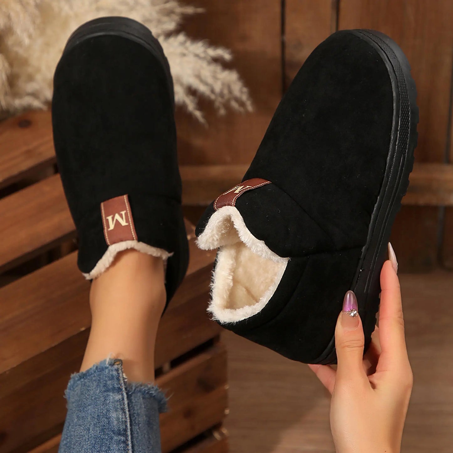 Women's Fleece-Lined Winter Slippers Lightweight Non-Slip Indoor Outdoor Shoes Winter Warm Mini Snow Boots