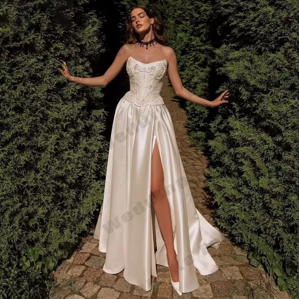 2025 Elegant Satin Wedding Dresses A-Line Side Slit Beading Strapless Lace Pleated Bride Prom Dress Bridal Gown Customized Robe