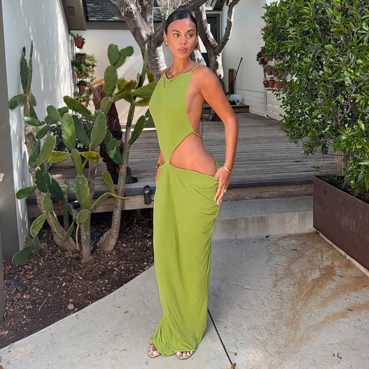 Women Sexy Soilid Hollow-out Maxi Dress Fashion Sleeveless Backless Pleated Slim Female Dresses Summer 2026 Party Evening Robe