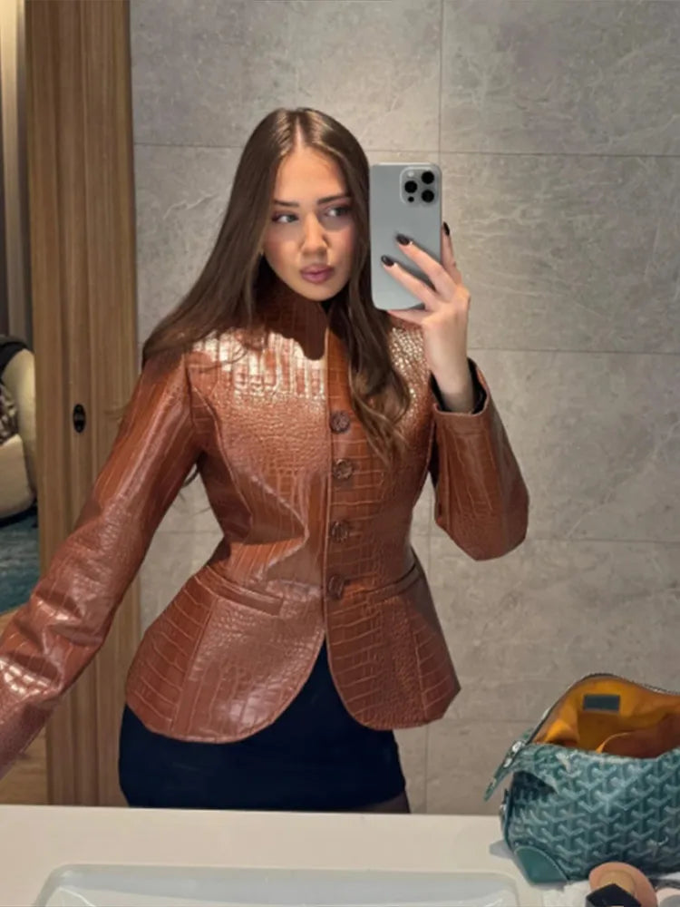 Street Fitted Leather Jackets Women Shoulder Pad Single Breasted Long Sleeves Pu Coats Female 2026 Autumn New Chic Outwears Lady