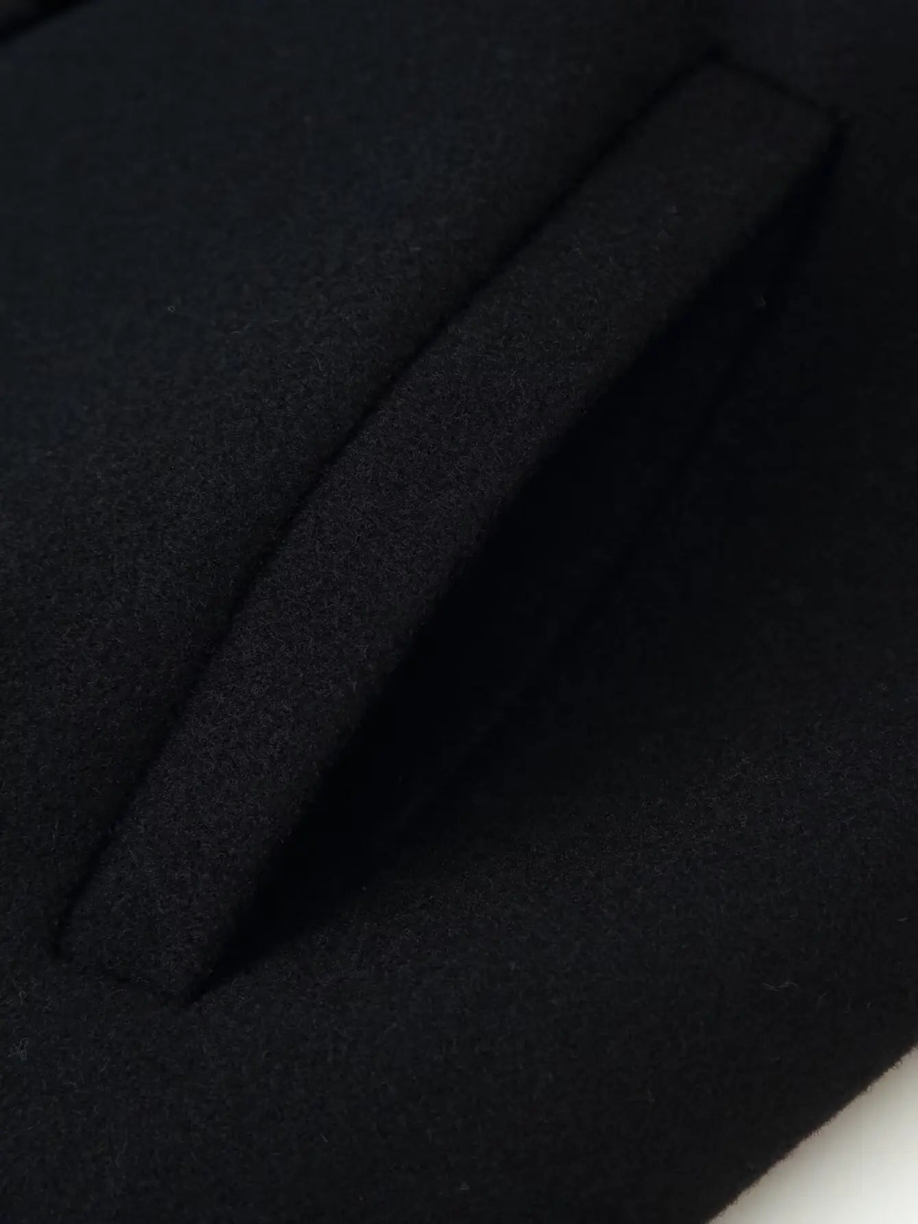 HH Winter Women Elegant Fur Collar Pockets Woolen Long Coat Female Temperament Warm Lapel Long Sleeve Double-breasted Belt Jacke