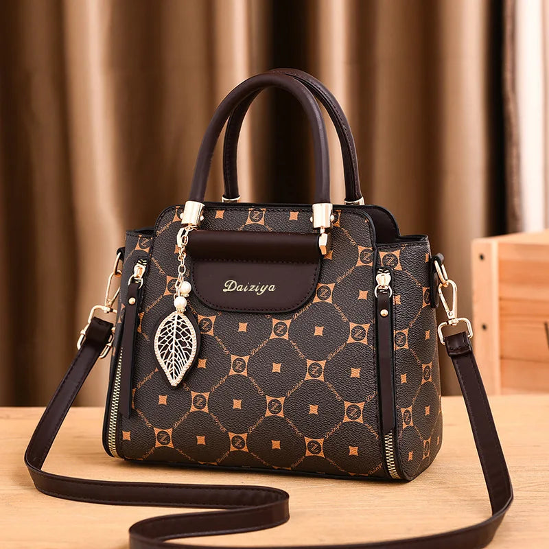 Fashionable Printed Women'S Handbag New High-Capacity Shoulder Bag Classic Retro Diagonal Cross Bag Urban Commuting Tote Bag