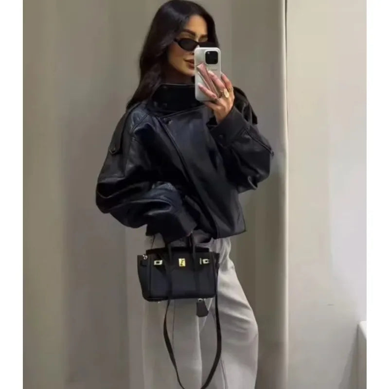 Women's 2026 Autumn New Classic Commuter Style Black Long Sleeve Pebble Faux Leather Motorcycle Fashion Jacket