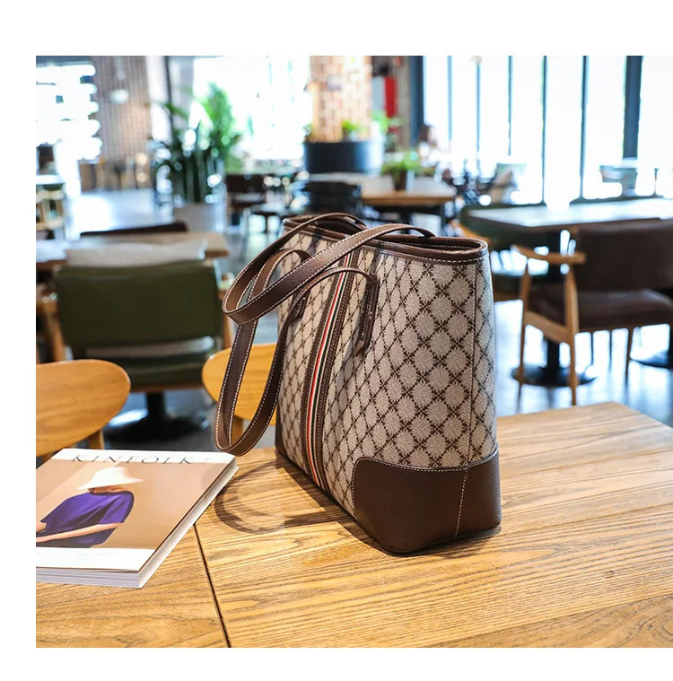 New Fashion Women's Tote Bag Trend Brand Retro Printed Shoulder Bag Large Capacity Elegant Commuter Bag Designer Luxury Handbag