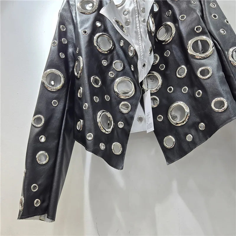 DEAT 2026 Autumn High Street Style Hollow Out Ring Short PU Leather Jacket For Women Stand-up Collar Long Sleeve Coats 29A9499