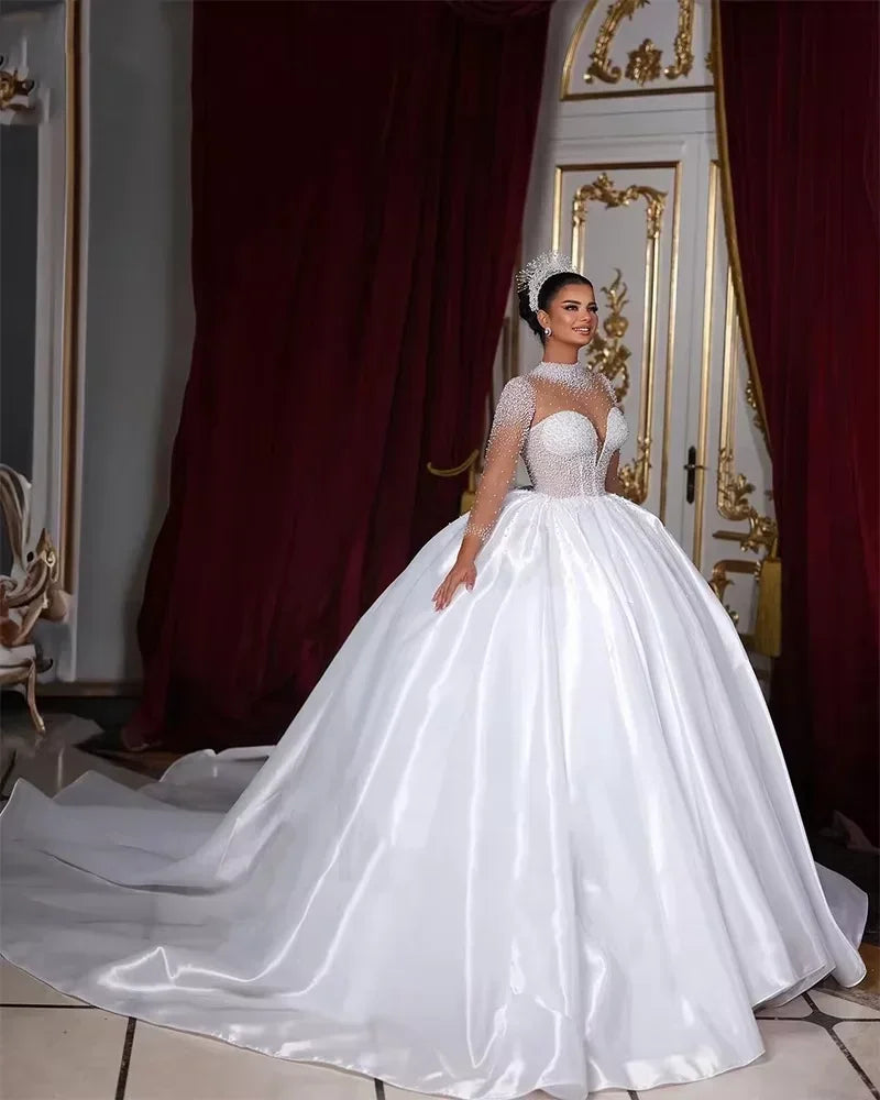 Luxury Sweetheart Princess Wedding Dress Customized Long Sleeve High Collar Pearl Bridal Ball Dress Church Wedding Dress