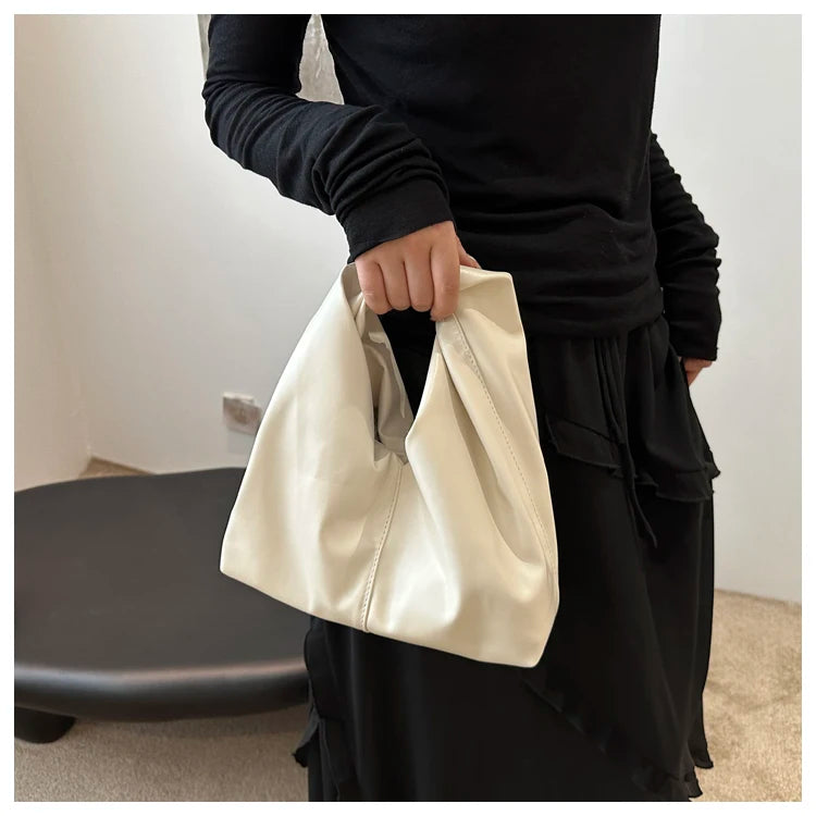 Elegant Folded Cloud Women's Handbag Trendy Minimalist PU Leather Tote Bag Soft Surface Magnetic Buckle Closure Casual Use
