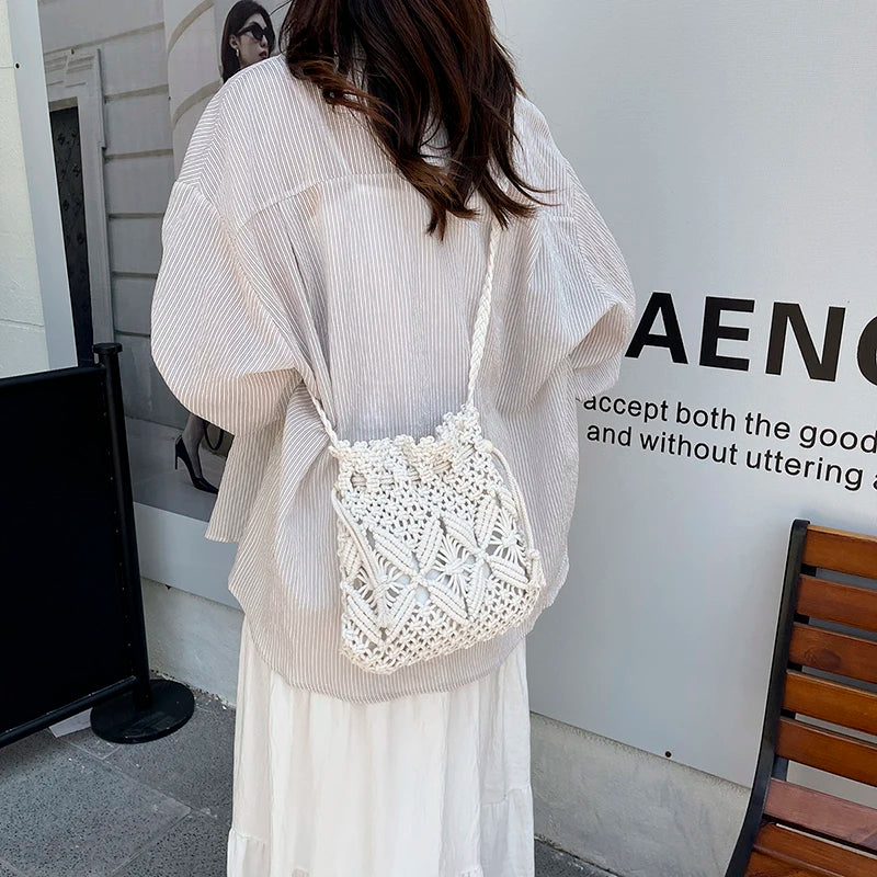 LEFTSIDE Weave Small Shoulder Bags for Women 2025 New Summer Knit Crossbody Bag Females Weave Raffia Beach Bags Handbags