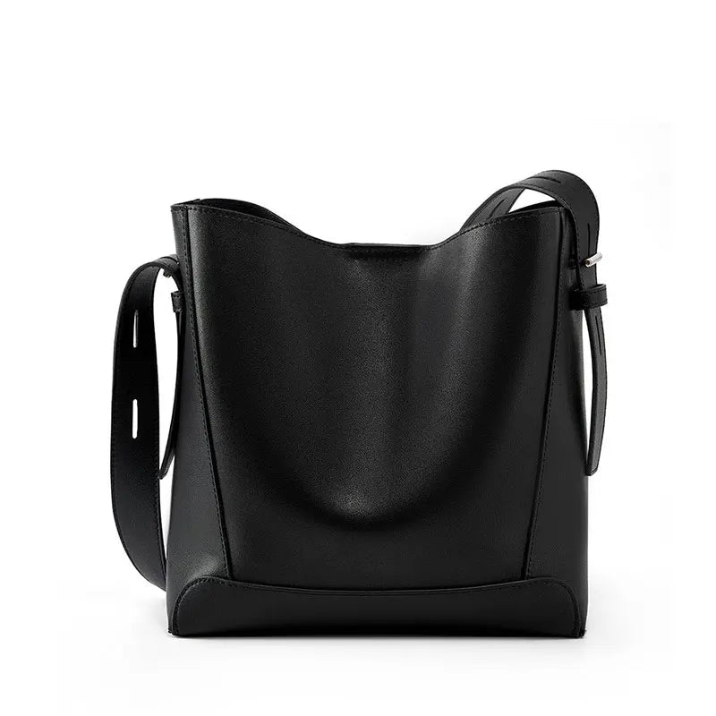 Cowhide Women's Shoulder Bag Fashion Trend Luxury Designer Bucket Bags Large Capacity Genuine Leather Women Crossbody Bags
