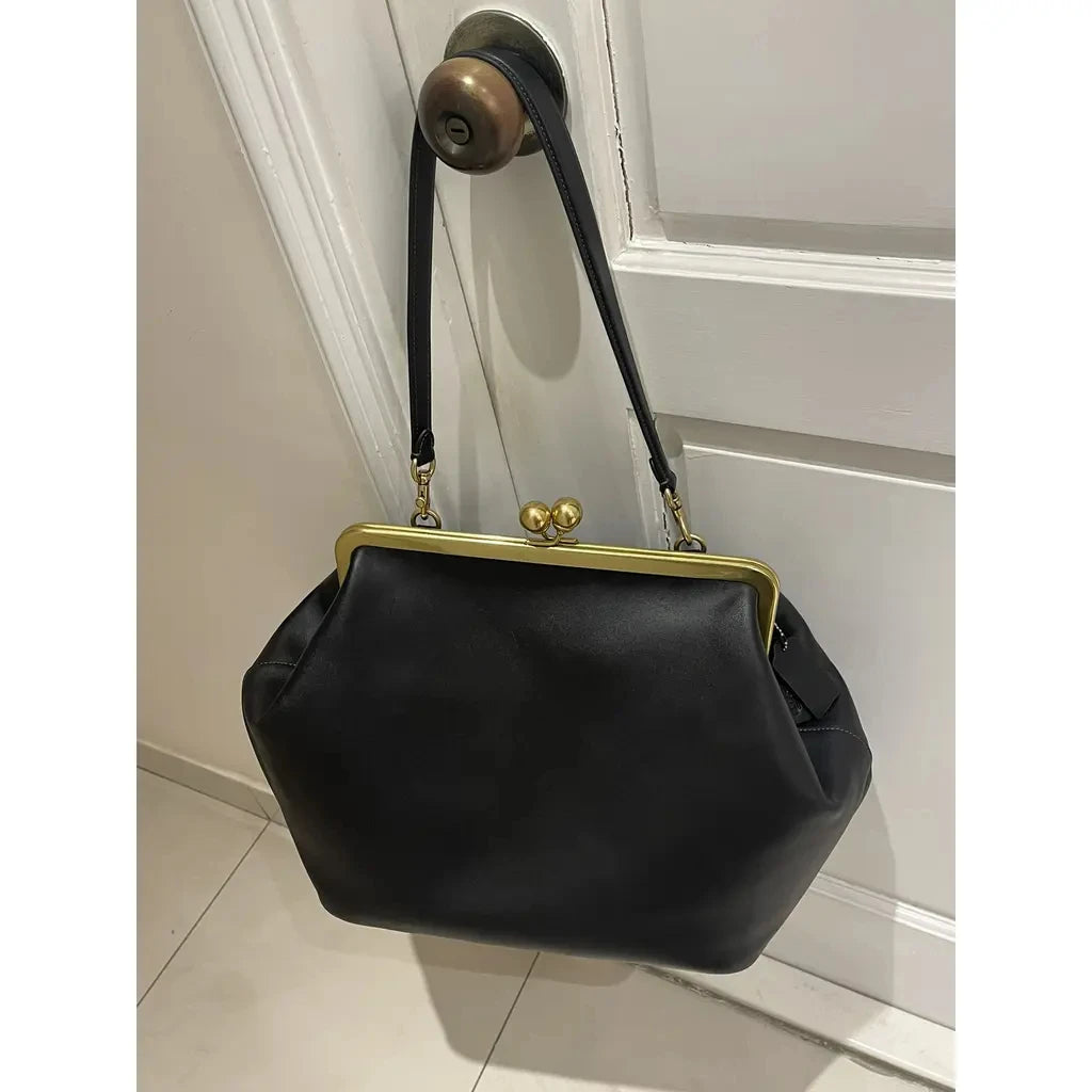 LOST IN VINTAGE Artificial Leather Soild Bag Large Balls Kiss-lock Large Big Clutch Handbag Proudly Carried In Hand 35x30x20cm