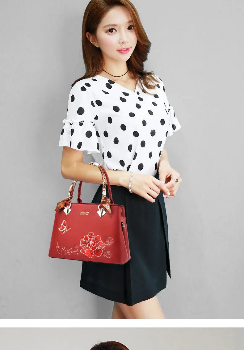 2024 New Women's Embroidered Handbag Versatile Fashion Trend Women's Crossbody Bag Exquisite Large Capacity Female Shoulder Bag