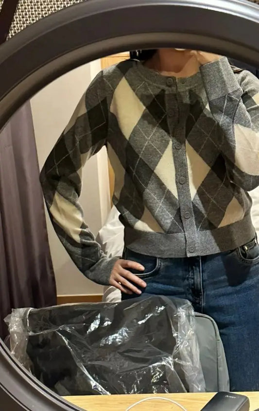 2025 Autumn Women Contrast Color Argyle Sweater Coat O-Neck Single Breasted Long Sleeve Lady Knit Cardigan Top
