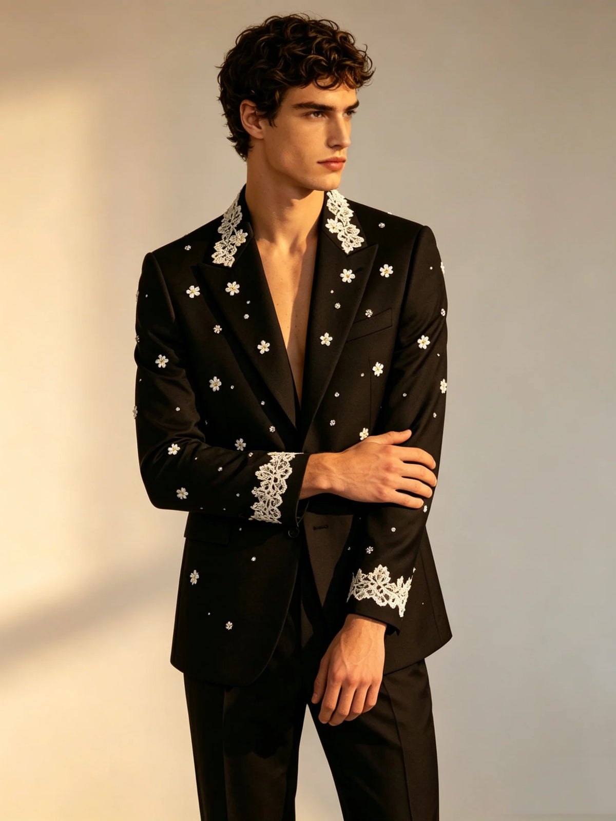 Black Appliqued Floral Men Suit Set 2 Piece Blazer+Pants Prom Wedding Tuxedos Coat Customized Formal Office Fashion Groom Jacket