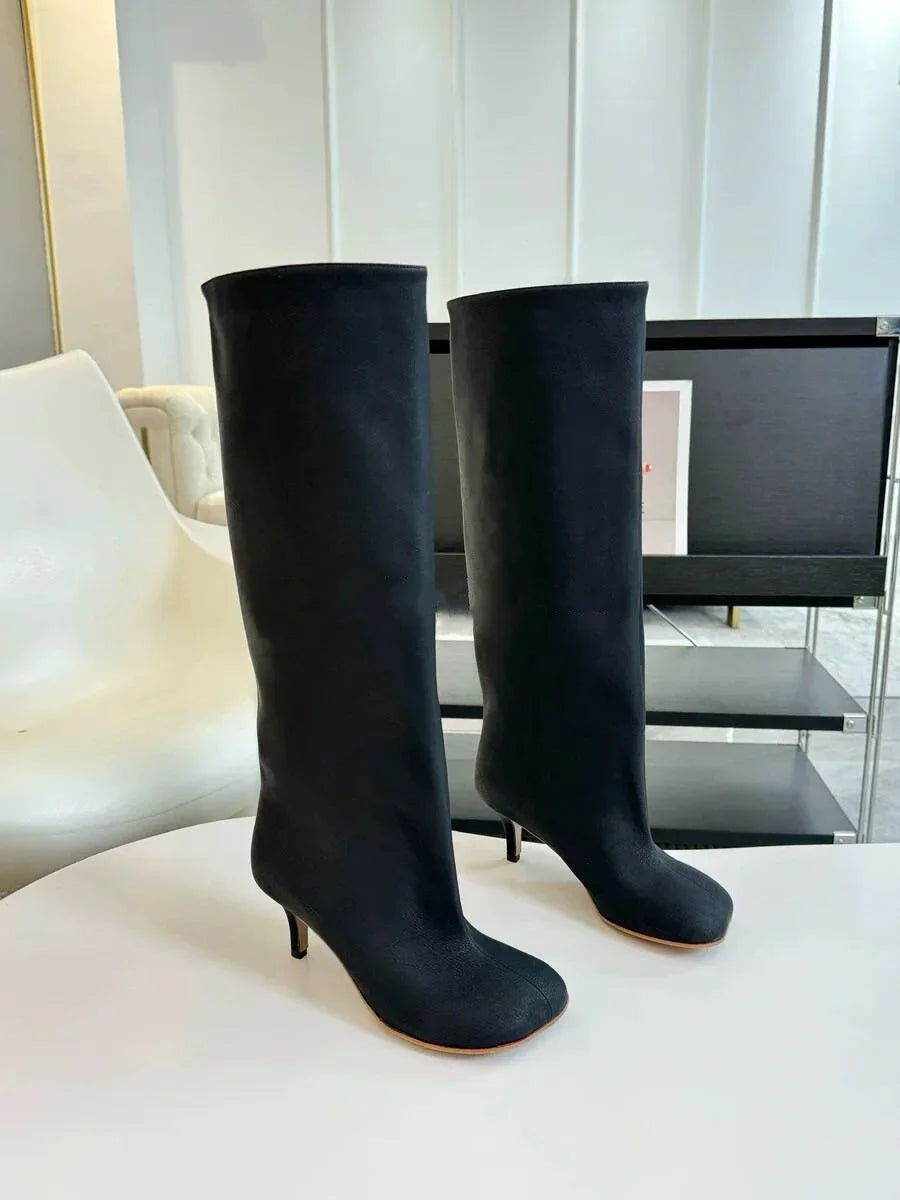 2025Women's Autumn and Winter New Slim Fit High Heels Knee High Boots Fashionable Plus Size Medium Long Boots Knight Boots