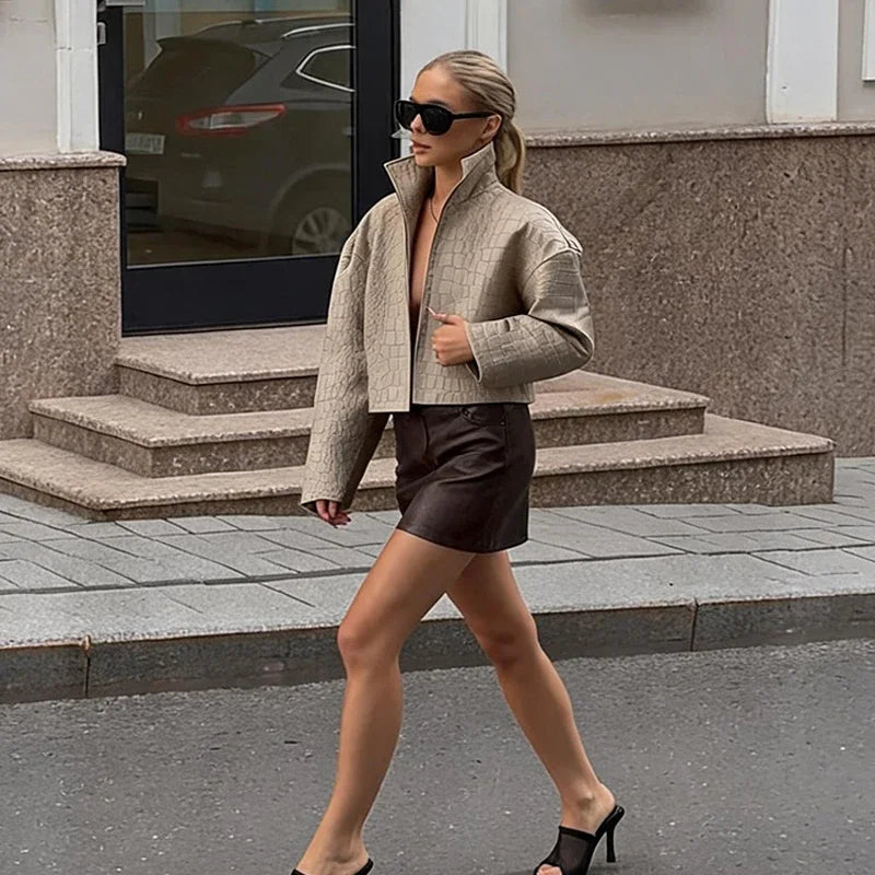 Crocodile Pattern Embossed Short Women Leather Jacket Stand Collar Zipper Long Sleeved Cropped Jackets 2026 Street Daily Outfit