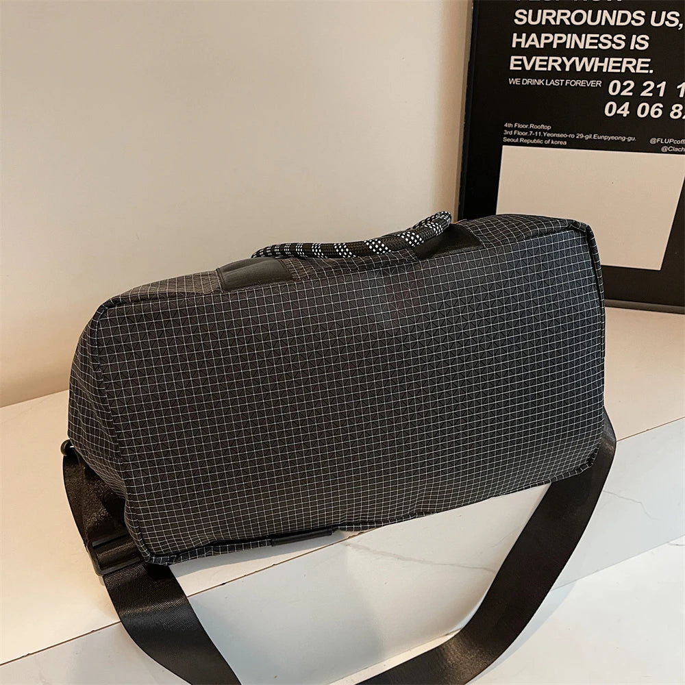 Geometric Design Travelling Shoulder Crossbody Gym Bags For Women Wet and Dry Separated Large Capacity Shopper Handbag For Sport