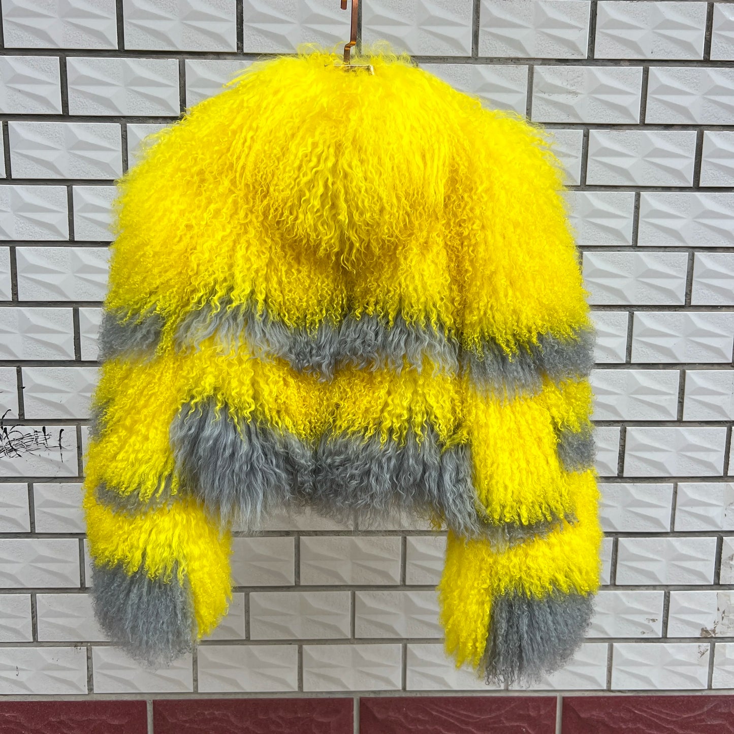 Aulande New Women Winter 100% Real Fur Mongolian Sheepskin Coats Short  40 CM Standing Coller Fashion High Quality Sheep Jacket