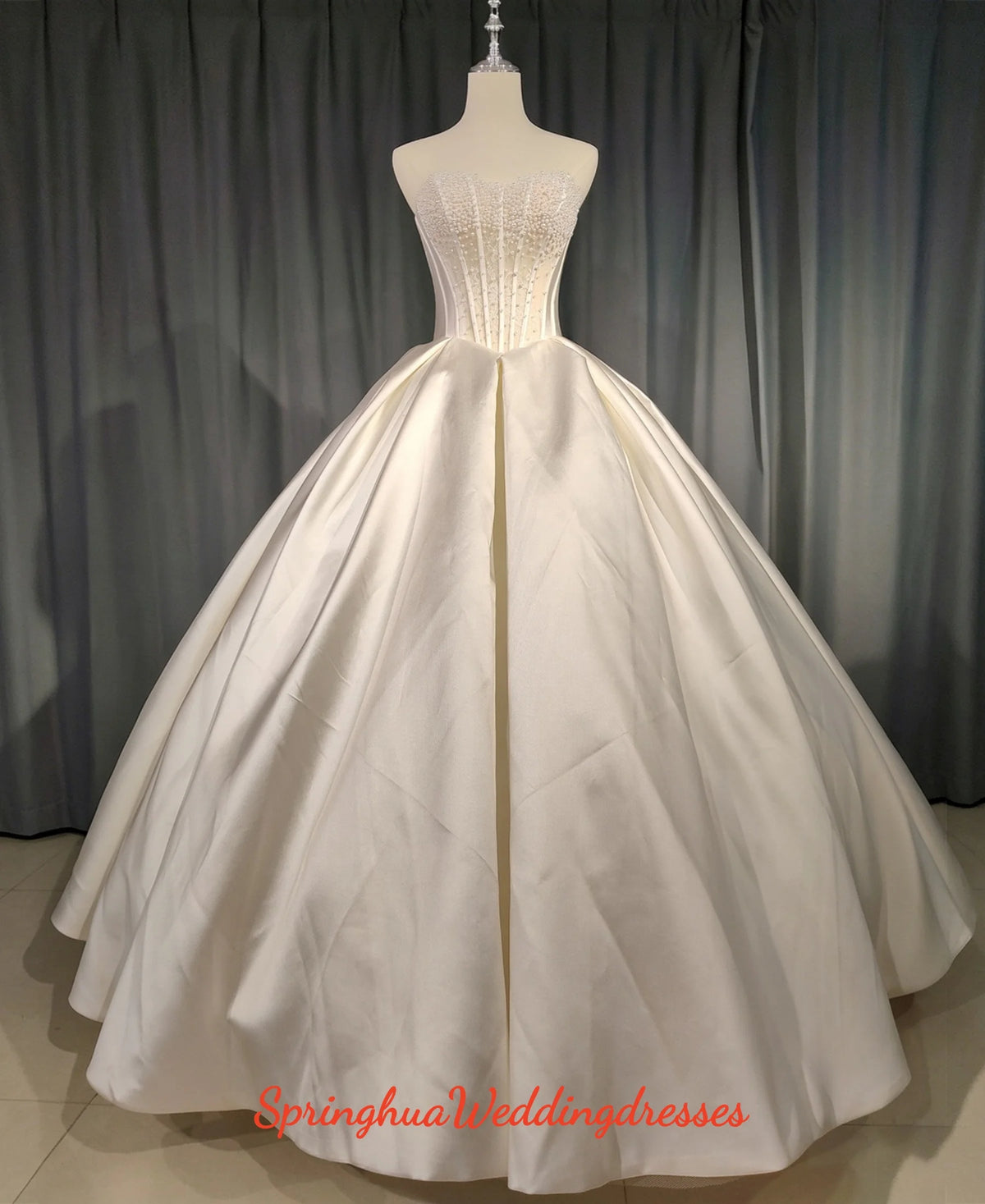 Customized Luxury elegant wedding dress strapless sleeveless beaded A-LINE robe de mariee wedding dress Vestido De Novia