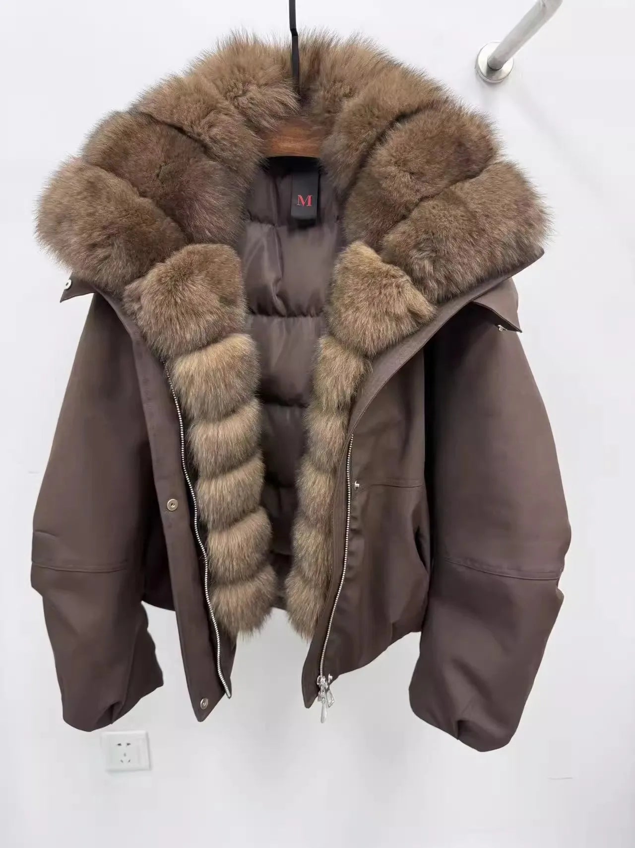 Winter 2025 Women's Fox Fur Collar Hooded down Jacket Y2K High Quality Short Fashion Casual Loose Versatile Warm Outerwear