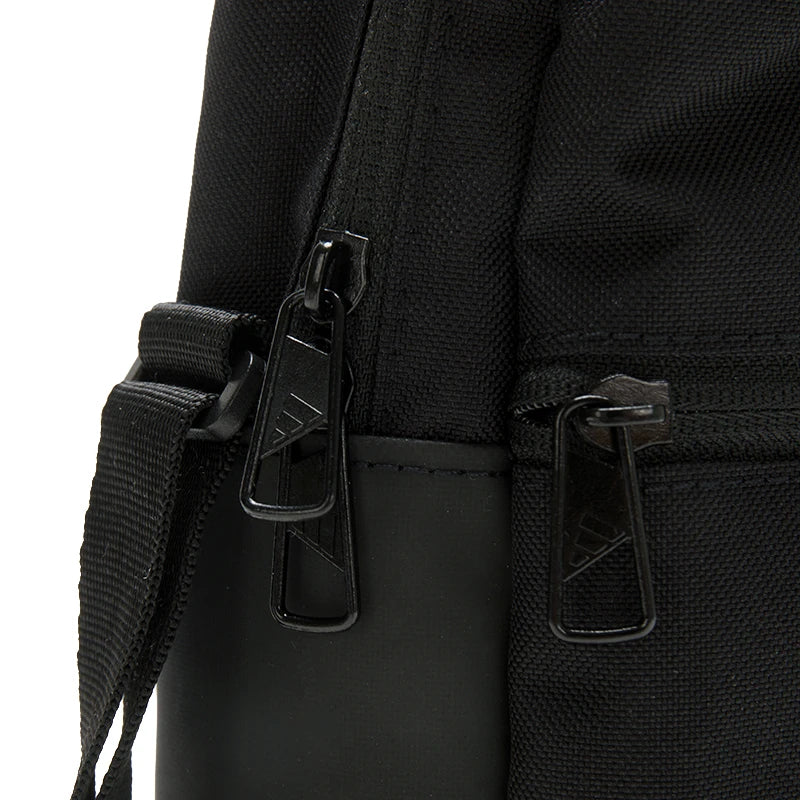 Adidas Men's and Women's Bags, Trendy and Fashionable Cross-Body Bags, Outdoor Travel Portable Cycling Bags, Shoulder Bags Jm7152