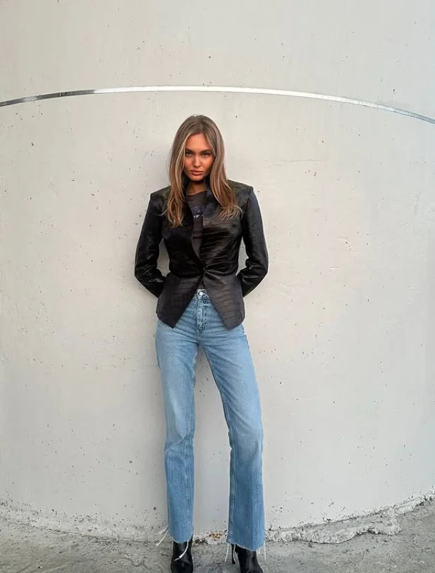 Women Black Crocodile Embossed Faux Leather Jacket Stand Collar Long Sleeve Single Button Waist Autumn Daily 2026 New Outerwear