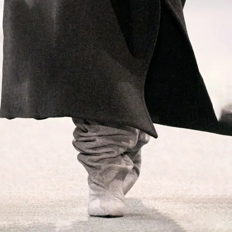 Women's Fashion Pointed Thick Soled Pleated Short Boots, Autumn and Winter Thick Heeled Long Boots, Sexy Runway Women's Boots