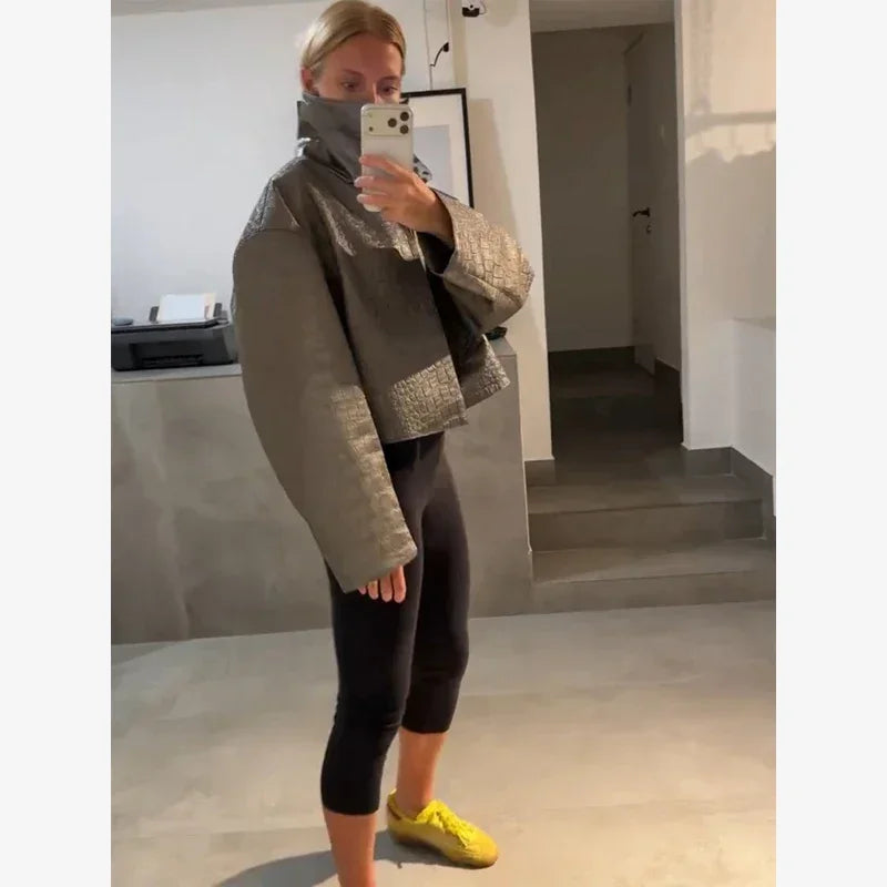 Crocodile Pattern Embossed Short Women Leather Jacket Stand Collar Zipper Long Sleeved Cropped Jackets 2026 Street Daily Outfit