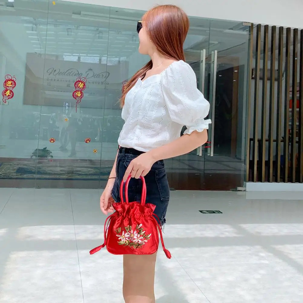 Women Bucket Bag Top Handle Ladies Handbag Phone Bag Summer Small Purse National Style Embroidered Flower Pattern Drawstring Bag