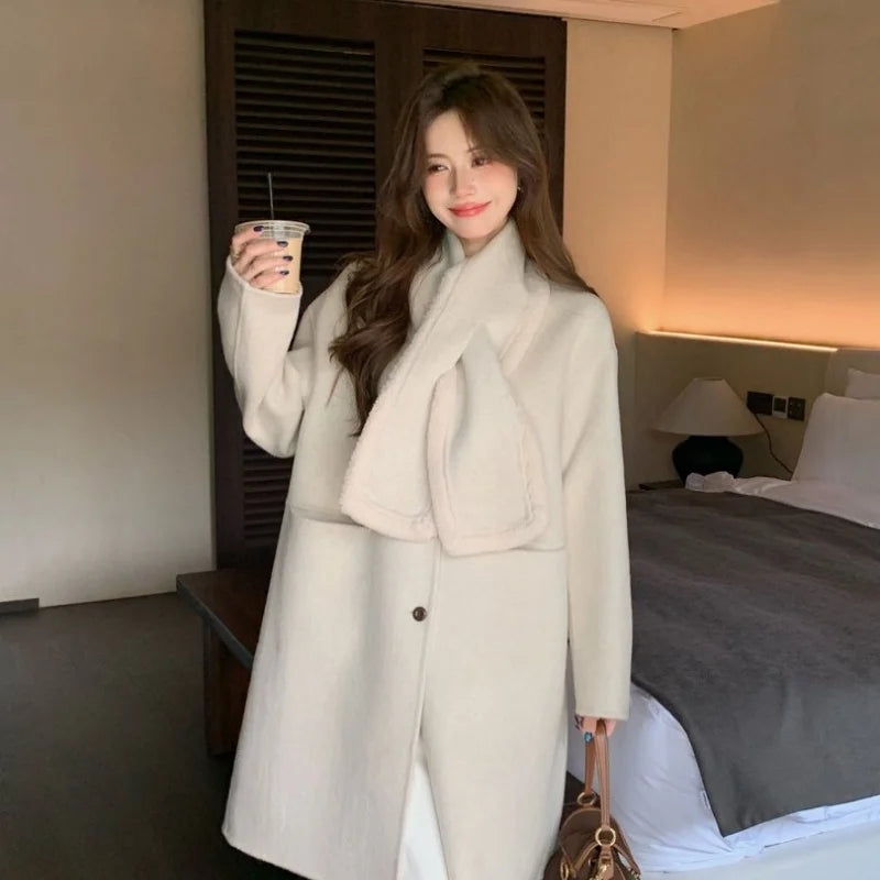 Autumn and winter hot fashion round neck scarves, medium to long styles, small women's double-sided wool coats with temperament,