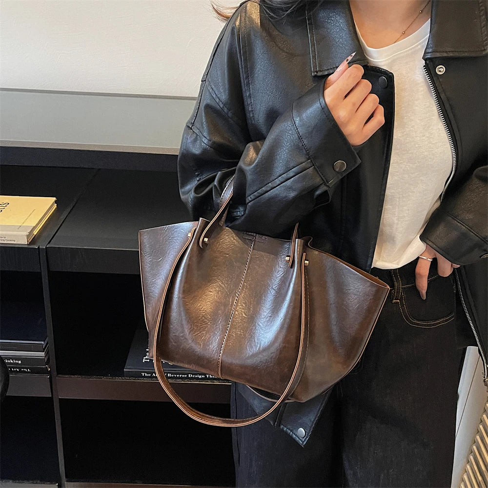 Transformable Shoulder Tote Bags For Women 2025 Latest Luxury Designer Handbags Soft PU Leather Large Capacity Shopper Tote Bag