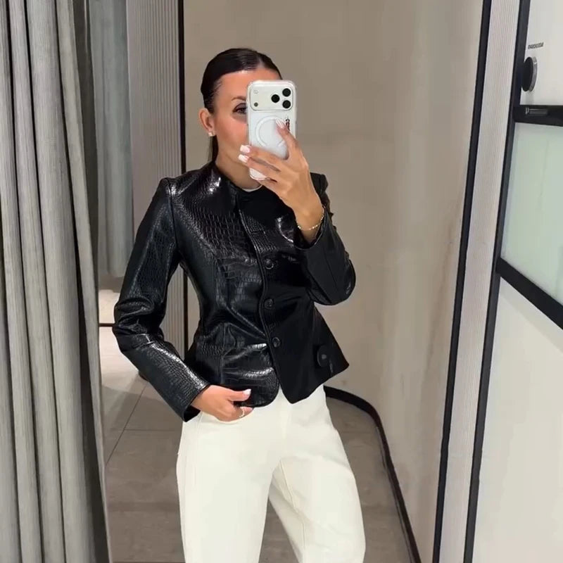 Street Fitted Leather Jackets Women Shoulder Pad Single Breasted Long Sleeves Pu Coats Female 2026 Autumn New Chic Outwears Lady