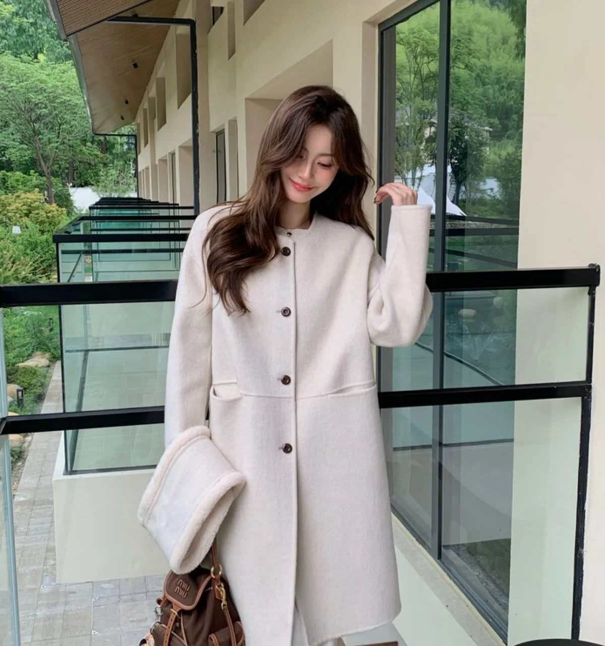 Autumn and winter hot fashion round neck scarves, medium to long styles, small women's double-sided wool coats with temperament,