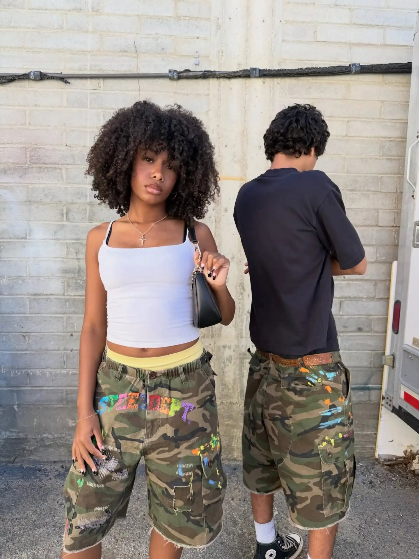 Y2k Camo Cargo Shorts Retro Graffiti Patched Hole Men Women Shorts American Hip Hop Trendy Streetwear Unisex Casual Baggy Shorts