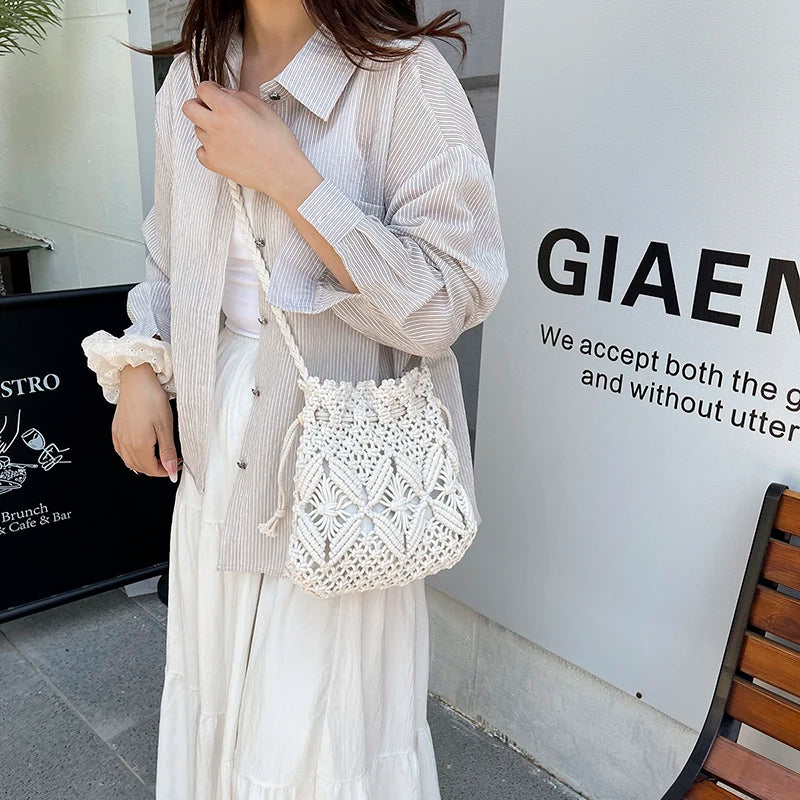 LEFTSIDE Weave Small Shoulder Bags for Women 2025 New Summer Knit Crossbody Bag Females Weave Raffia Beach Bags Handbags