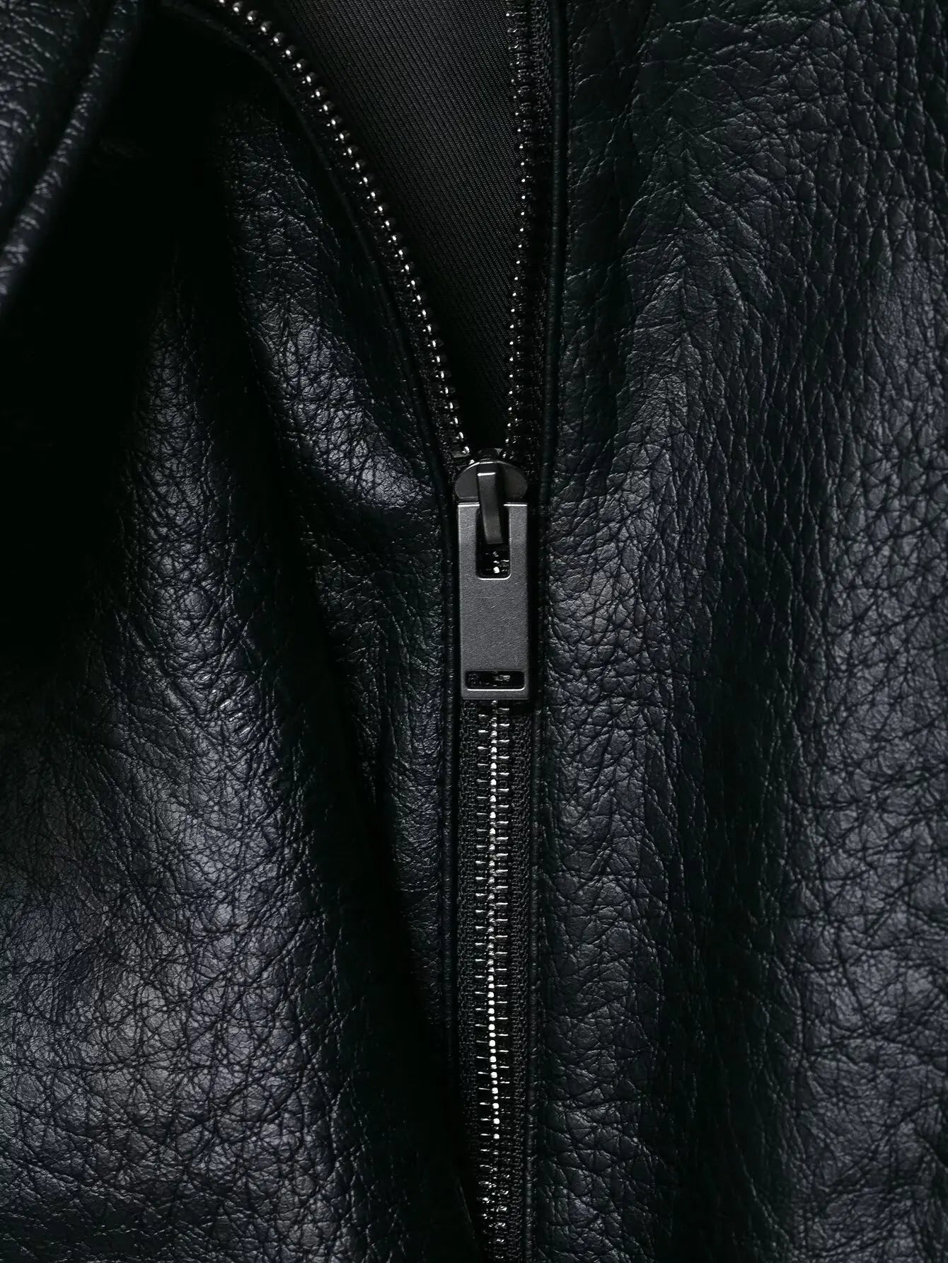 TFMLN 2026 Winter Women Faux Leather Loose Jacket High Street Stand Collar Long Sleeve Coat Fashion Zipper Thicken Outwear