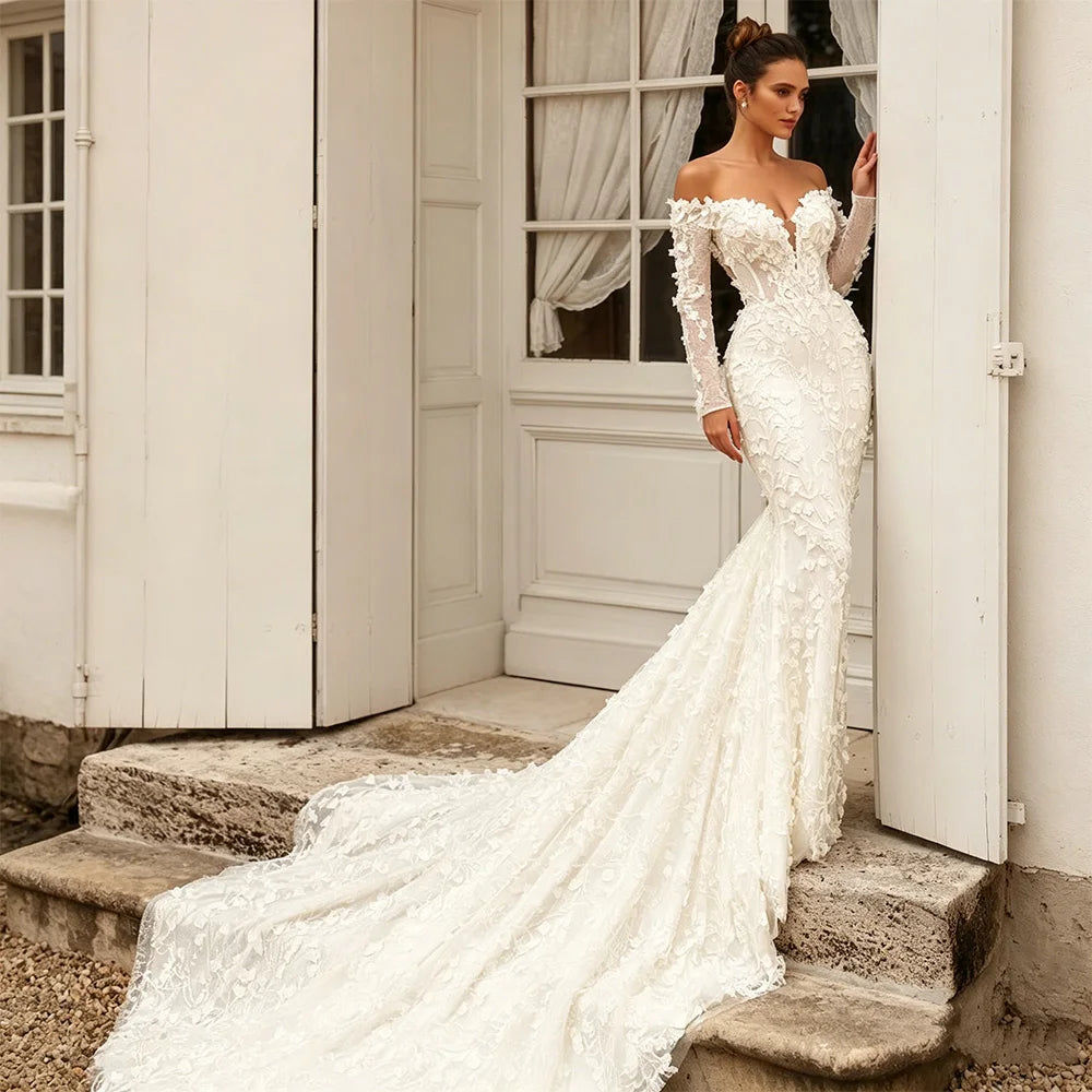 Luxury Lace Mermaid Wedding Dress Customized V Neck Long Sleeves Court Train Woman Bride Bridal Gown Illusion Back