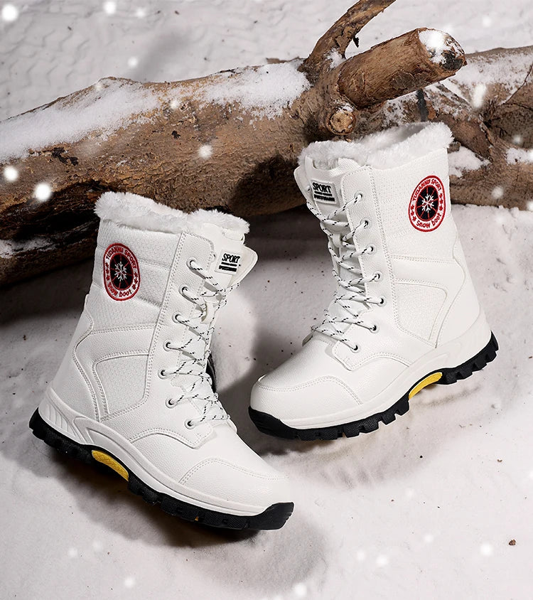 2025 new winter warm plush lined snow boots women's outdoor waterproof and non-slip plush cotton boots comfortable platform shoe