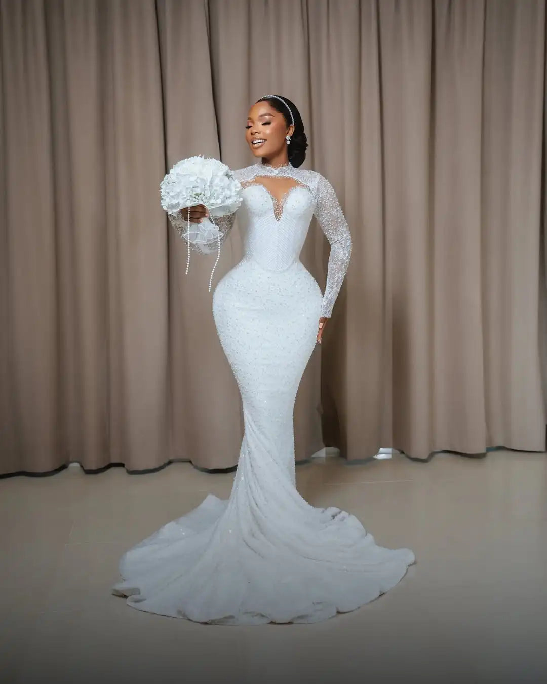 Elegant High Collar Long Sleeve Mermaid Wedding Dress Sparkling Water Diamond Phantom Hollow Bride Dress Customized