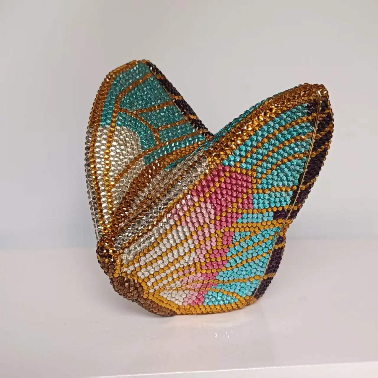 Women Butterfly Diamonds Evening Clutch Purse Luxury Metal Gems Evening Bags Dinner Party Handbag and Purses Bridal Crystals Bag
