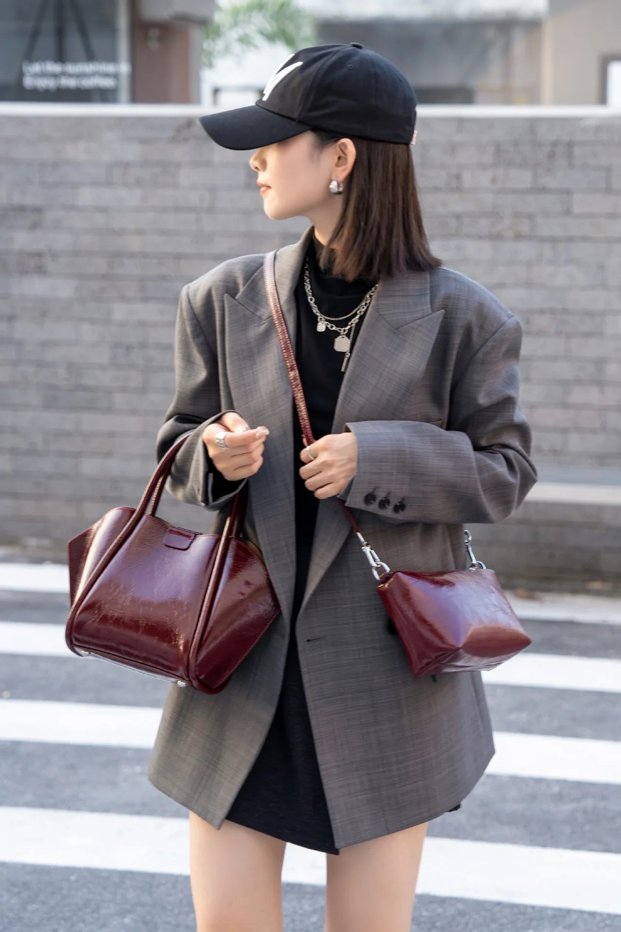 YANATARI Genuine Leather Woman Bag Shoulder Bag Handbags Ladies Crossbody Bags Luxury Designer Minimalism Bag Cowhide Bucket Bag