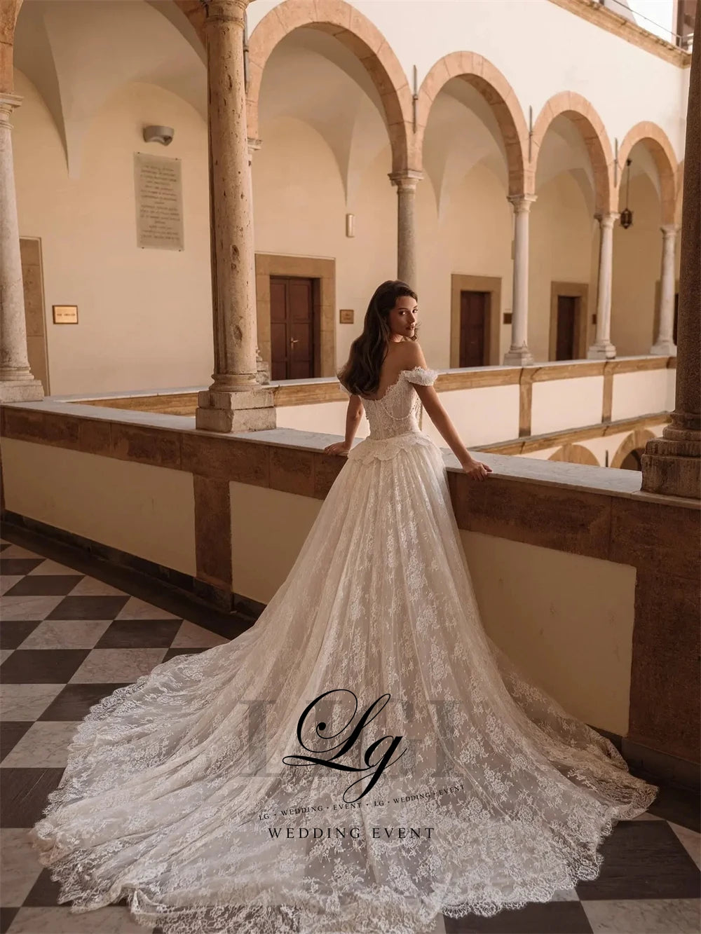 LIGI Luxury Off The Shoulder Lace Pearl Chain Mermaid Wedding Dress Customized Exquisite Beading Detachable Train Bridal Gown  ﻿